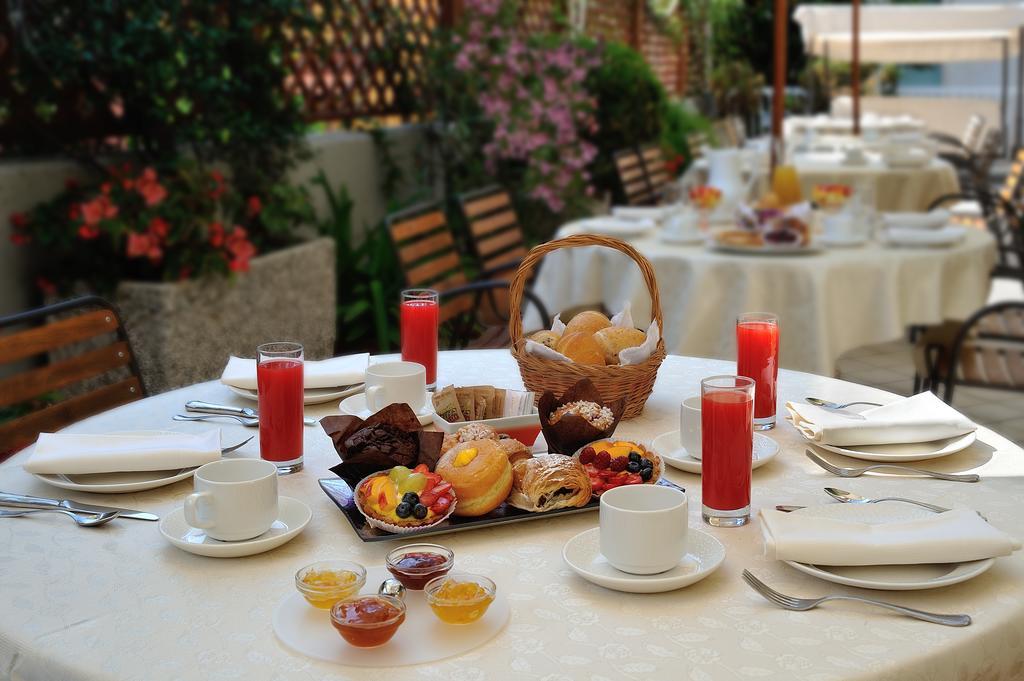 דיאנו מרינה Corallo Wellness Hotel מראה חיצוני תמונה